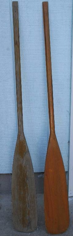 lot 55 image: Oars
