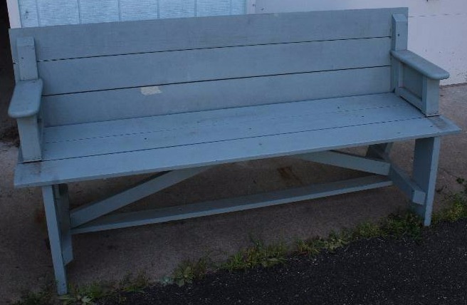 lot 62 image: Outdoor BenchTable