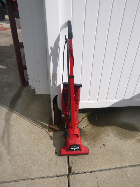 Dirt Devil Mini Vacuum