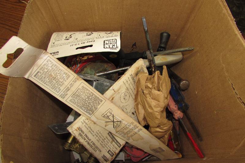 lot 254 image: MISC HAND TOOLS AND HARDWARES