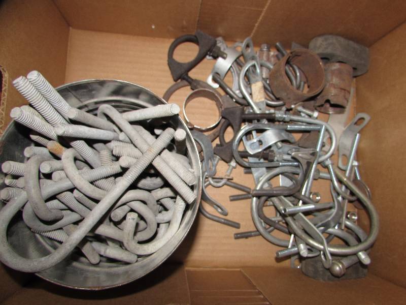 lot 278 image: GARAGE MISC