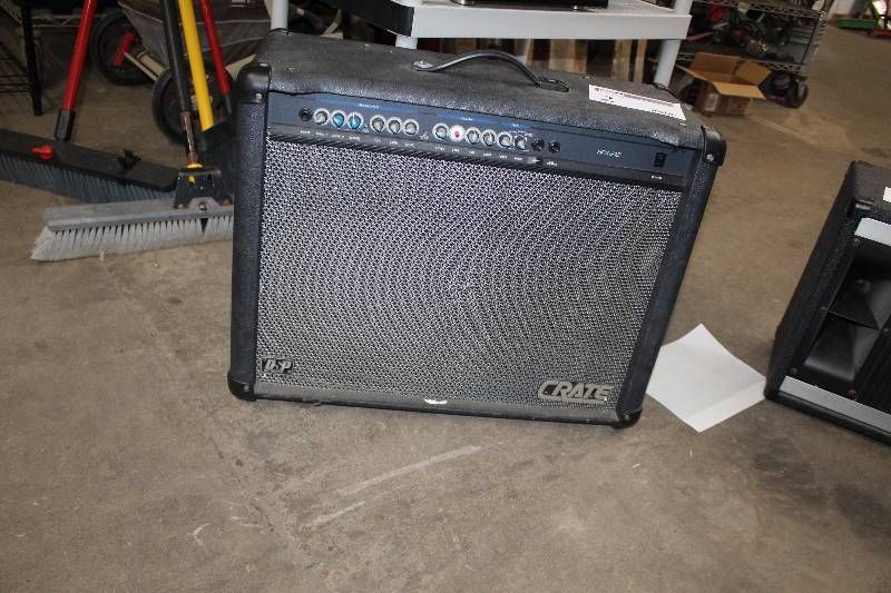 lot 2 image: Crate Amplifier