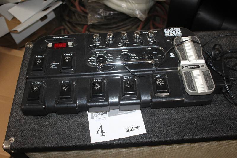 lot 4 image: Floor Pod Plus Line 6 Amp & Special Effects Board