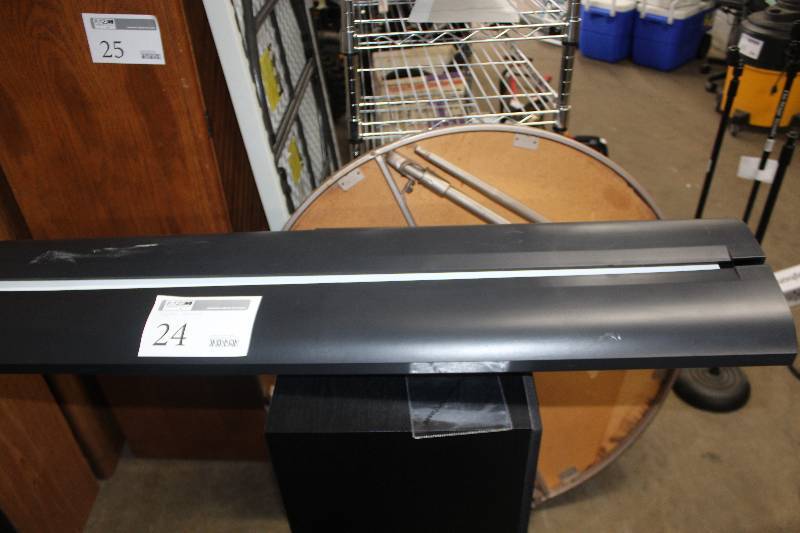 lot 24 image: Accolade Duet Projection Screen w Stand