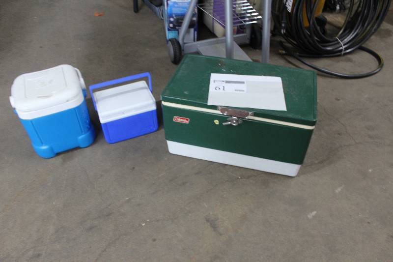 lot 61 image: Lot of (3) Ice Coolers Includes 2) Igloo, Coleman Chests AND 1) Coleman Personal