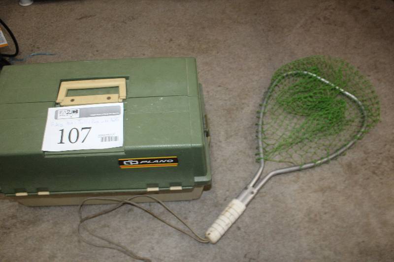 lot 107 image: Fishing Net, Tackle Box w Tackle