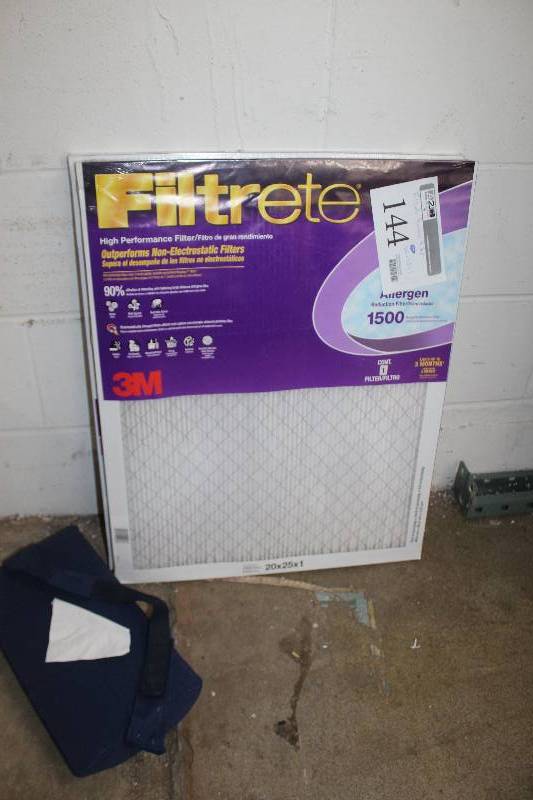 lot 144 image: Filtrete Furnace Filter
