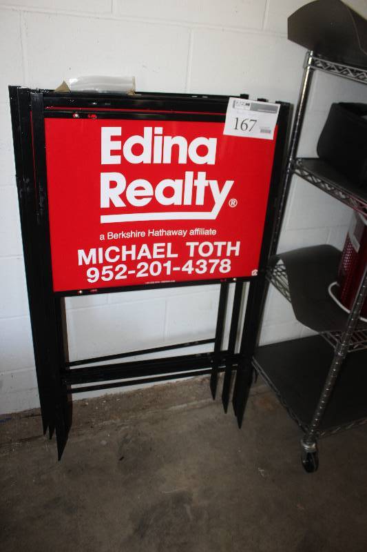 lot 167 image: Edina Realty Yard Signs