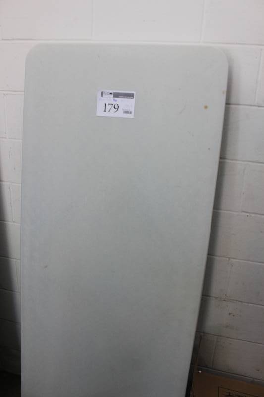lot 179 image: Lot of (2) Plastic Folding Tables