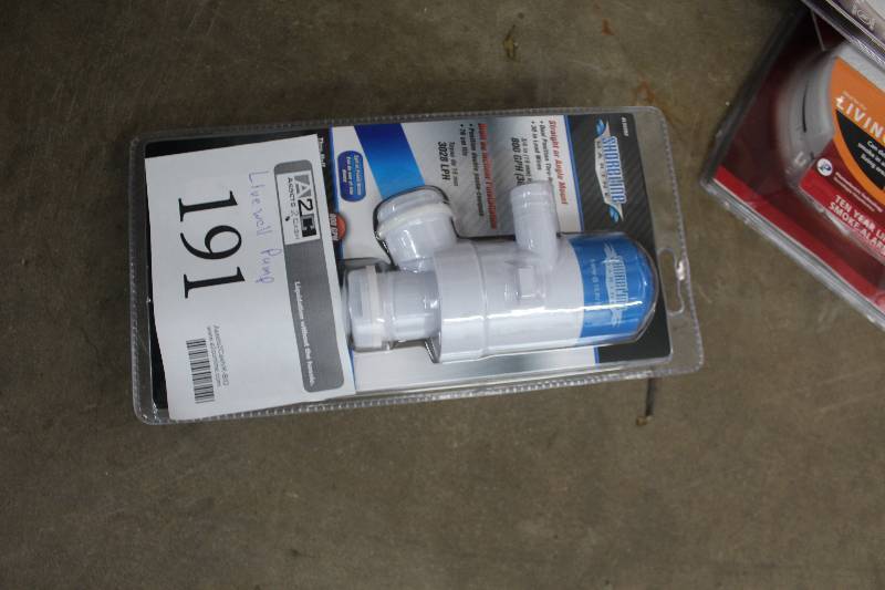 lot 191 image: Shoreline Marine 800 gph Live Well Pump