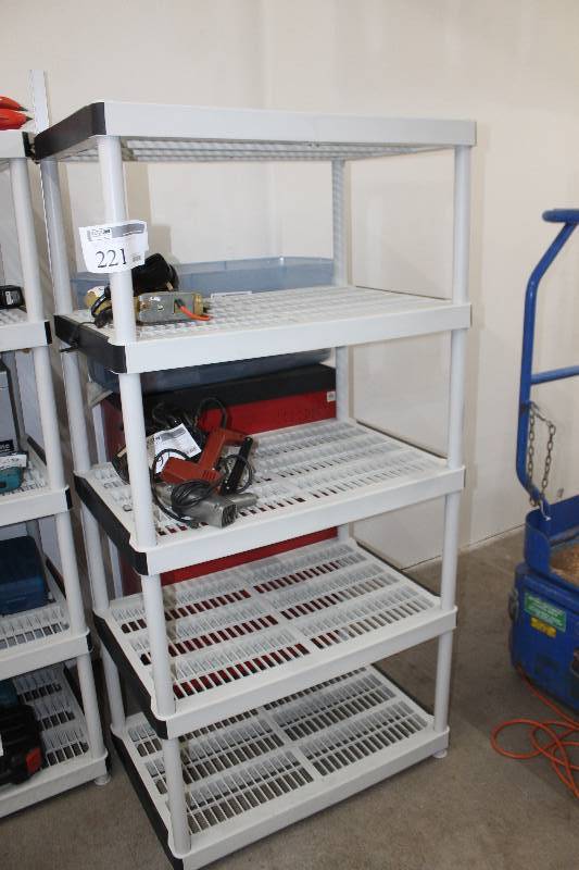 lot 221 image: 5-Shelf Plastic Shelf Unit