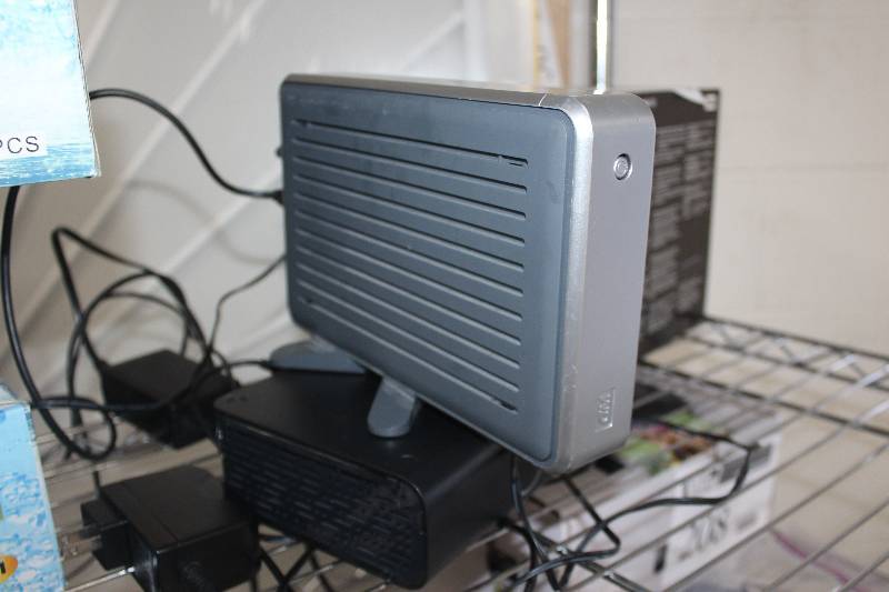 lot 202 image: Western Digital Router