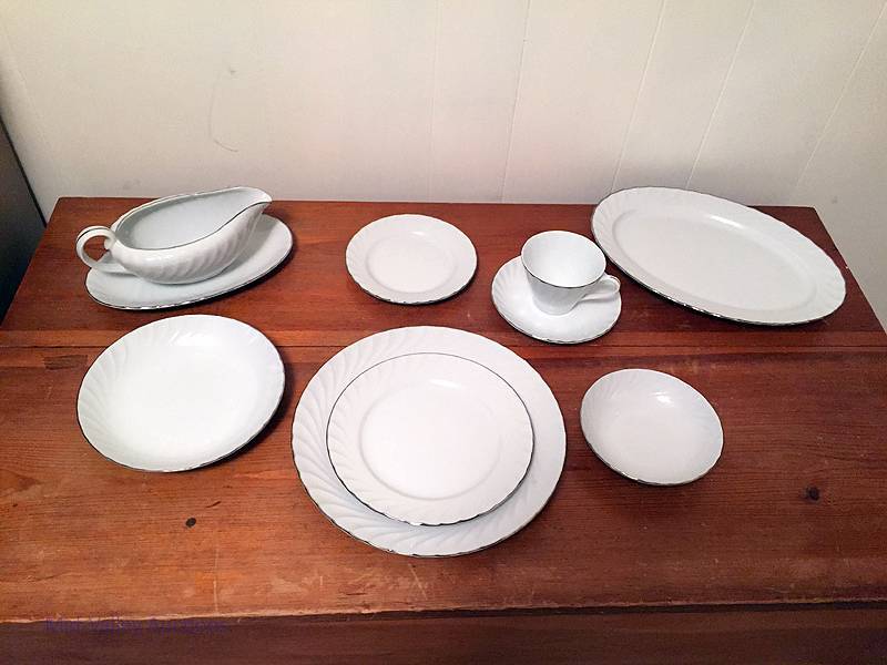 lot 63 image: China