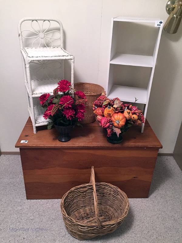 lot 77 image: Shelves and more