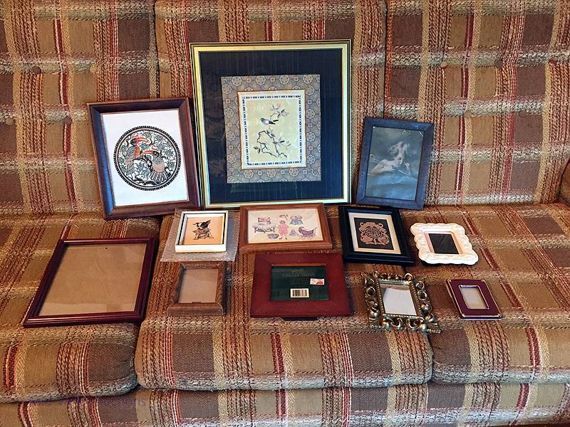 lot 109 image: Misc. wall art and frames