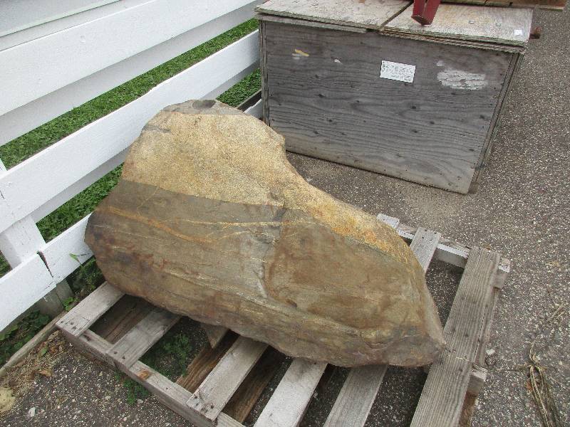 Landscape rock fountain
