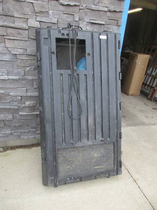 Portable Fish house