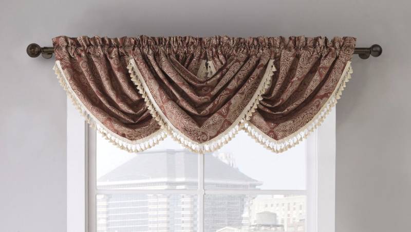 McLeland Design Berkley 27 x 43 Valance Spice