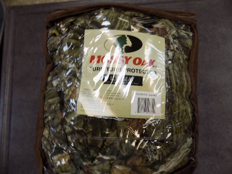 Innovative Textile Solutions Mossy Oak Break-Up Infinity Loveseat Protector Camouflage