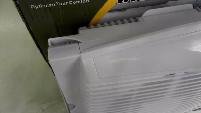 Optimus Electrically Reversible Twin Window Fan - Small Break in Plastic Casing