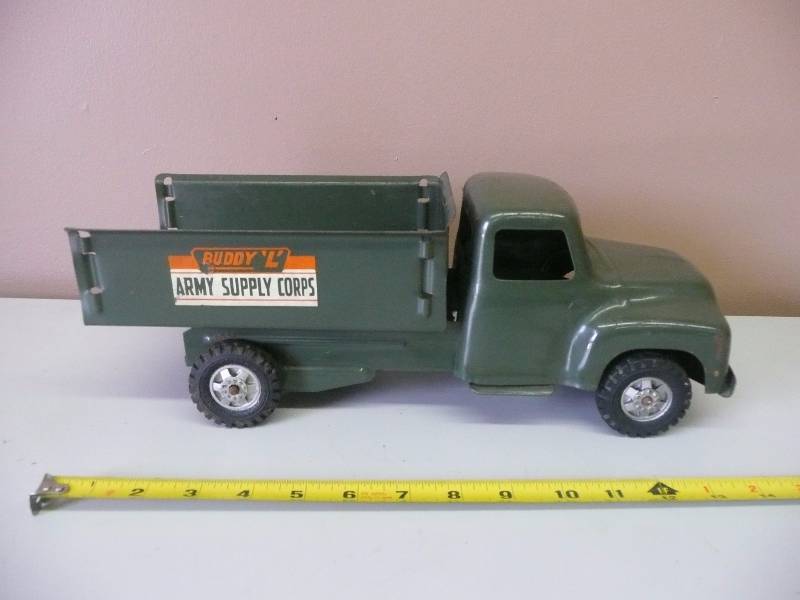 lot 10 image: Vintage Buddy L Army Supply Corps Vehicle - NICE - SEE PICTURES
