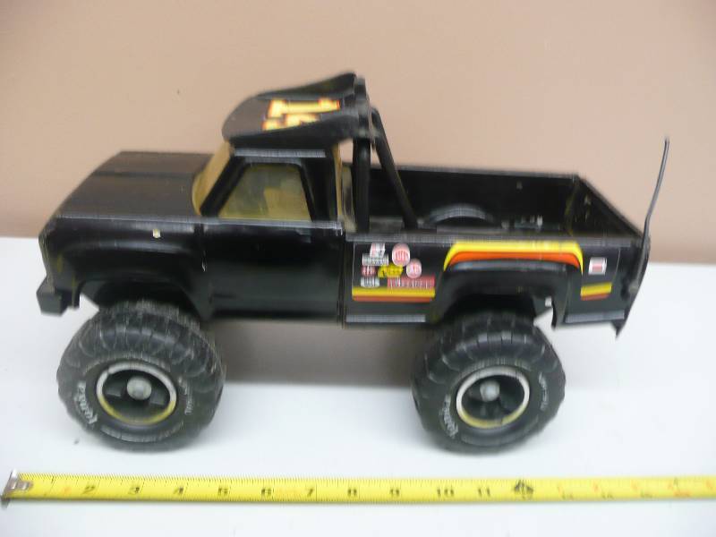 lot 65 image: VINTAGE TONKA 4 X 4 PICKUP TRUCK #14 - 4 WHEELER - SEE PICTURES