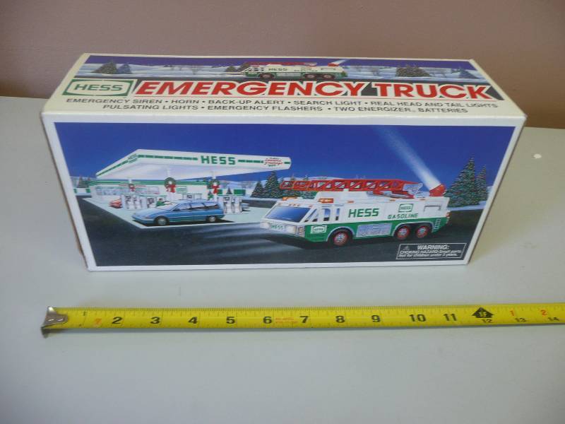 lot 83 image: HESS - EMERGENCY TRUCK - STILL IN BOX - SEE PICTURES