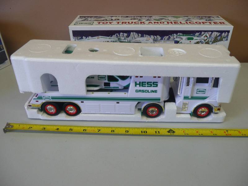 lot 93 image: HESS - TOY TRUCK & HELICOPTER - STILL IN BOX - SEE PICTURES