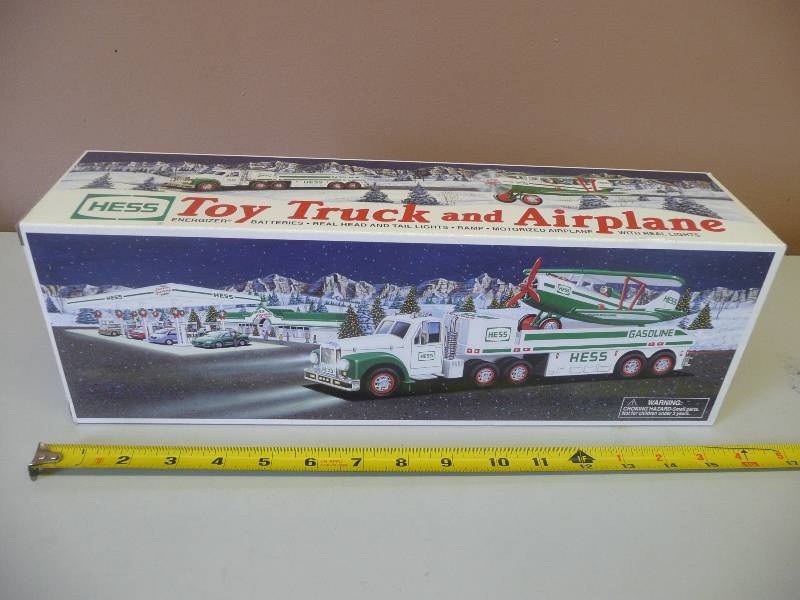 lot 96 image: HESS - TOY TRUCK & AIRPLANE - STILL IN BOX - SEE PICTURES
