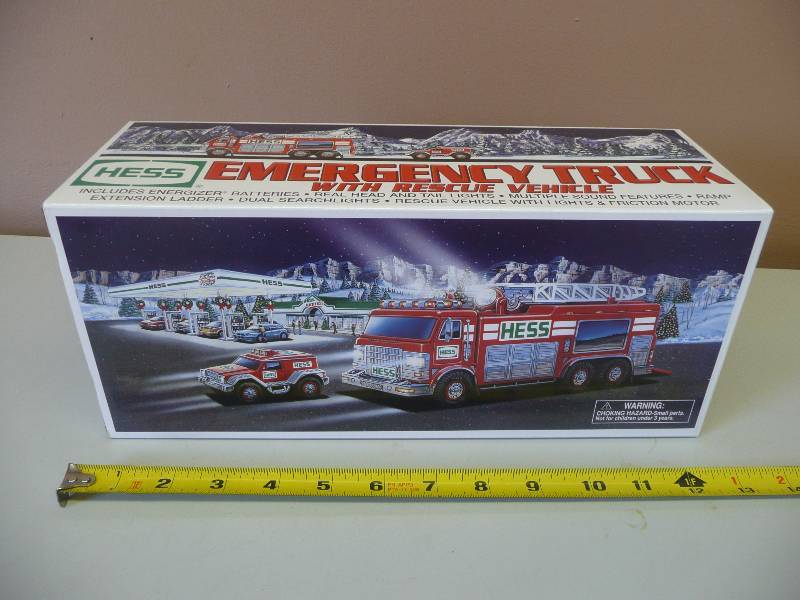 lot 98 image: HESS - EMERGENCY TRUCK - STILL IN BOX - SEE PICTURES