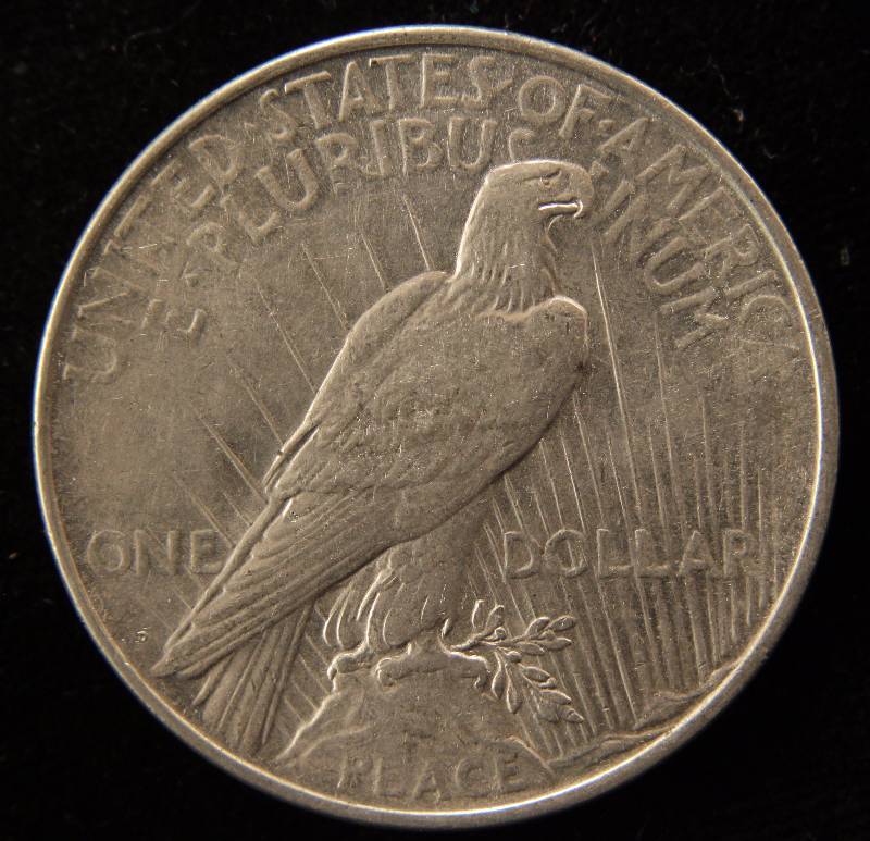 1922-D PEACE SILVER DOLLAR AU