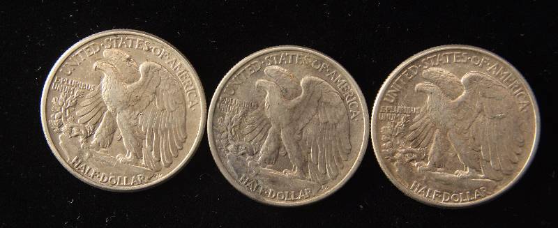 GROUP OF 3 WALKING LIBERTY SILVER HALF DOLLARS 1943, 1944, 1945 XF-AU