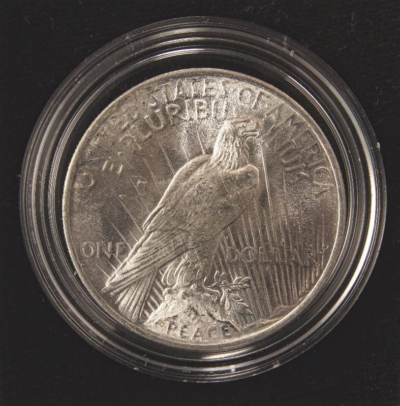 1923 PEACE SILVER DOLLAR BU UNC IN AIRTITE HOLDER
