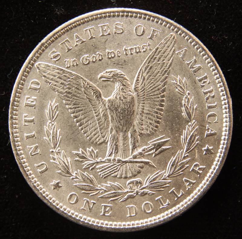1900 MORGAN SILVER DOLLAR UNC