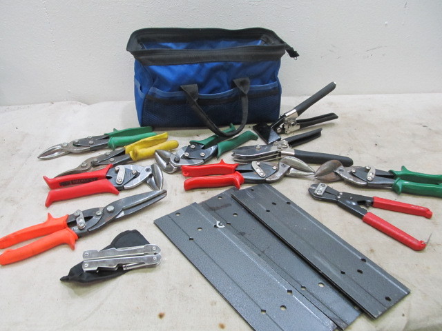 lot 27 image: Large Group of Snips & Cutting Tools