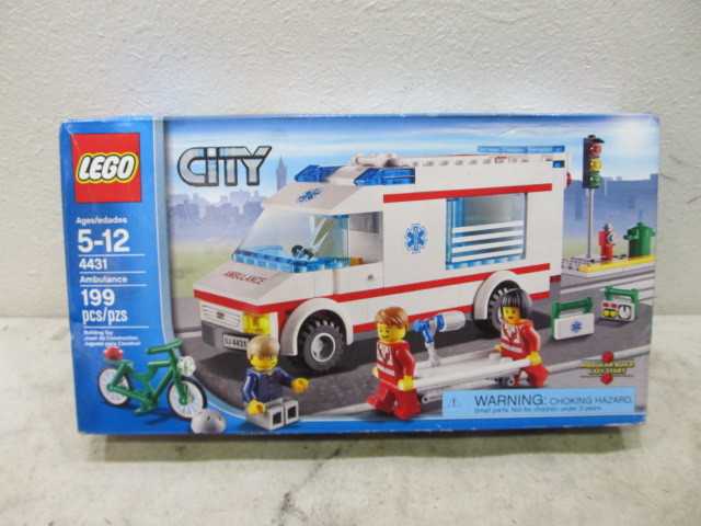 lot 92 image: NEW IN BOX Lego City Ambulance Set