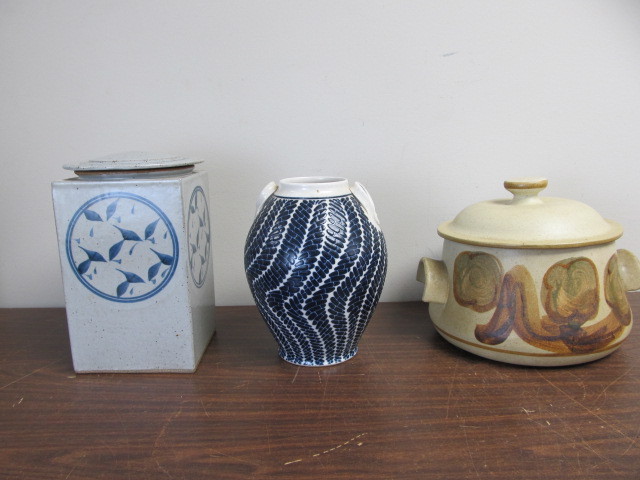lot 120 image: 3 Pieces of Larger SIGNED Pottery