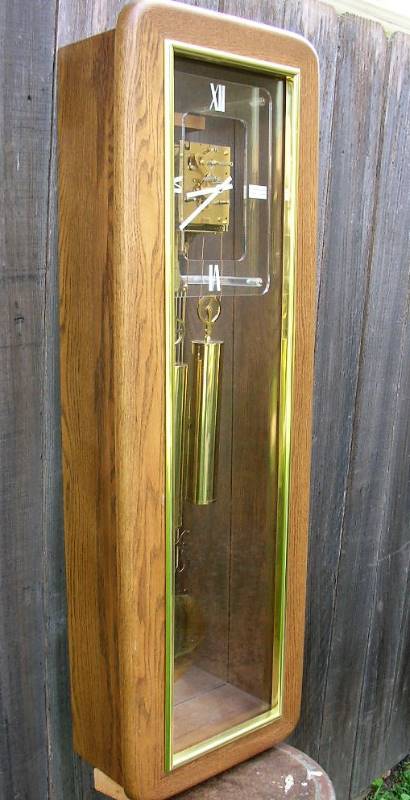 lot 8 image: Vintage Kieninger Wall Clock