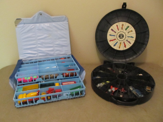 lot 10 image: Vintage Hot Wheels & Matchbox Cars wCollectors Cases