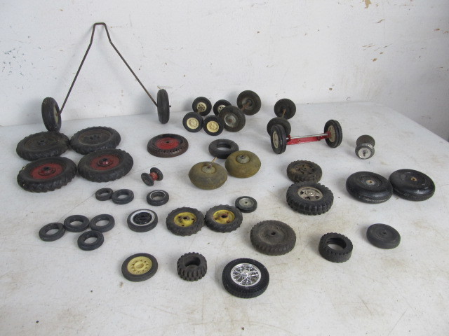 lot 142 image: Large Lot of Vintage Toy Vehicle Wheels