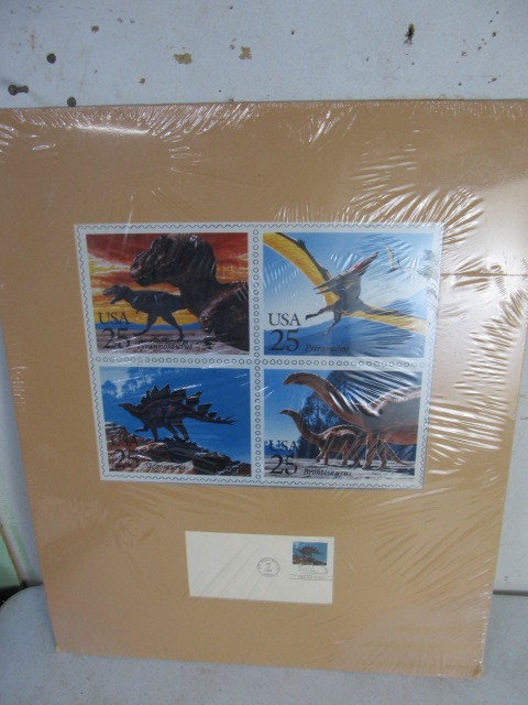 lot 153 image: Dinosaur First Day Cover & Print