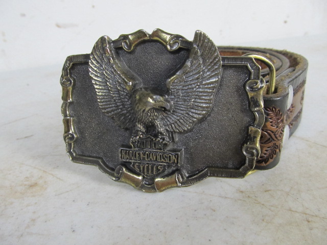 lot 163 image: Solid Brass HARLEY DAVIDSON Belt Buckle wBelt