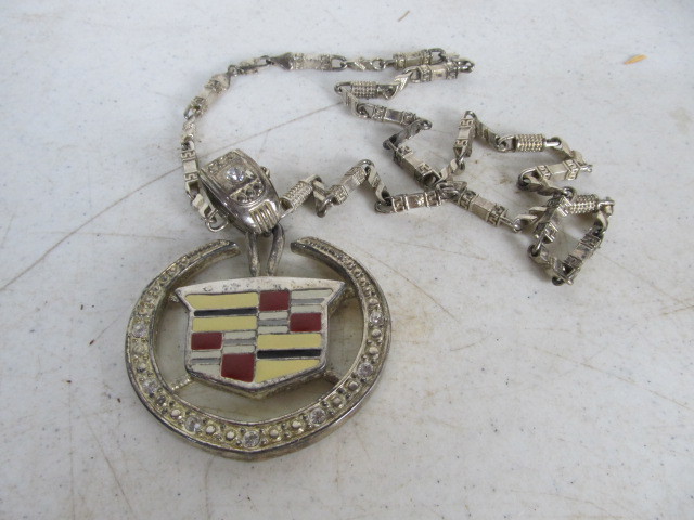 lot 166 image: Large Vintage CADILLAC Emblem ChainNecklace