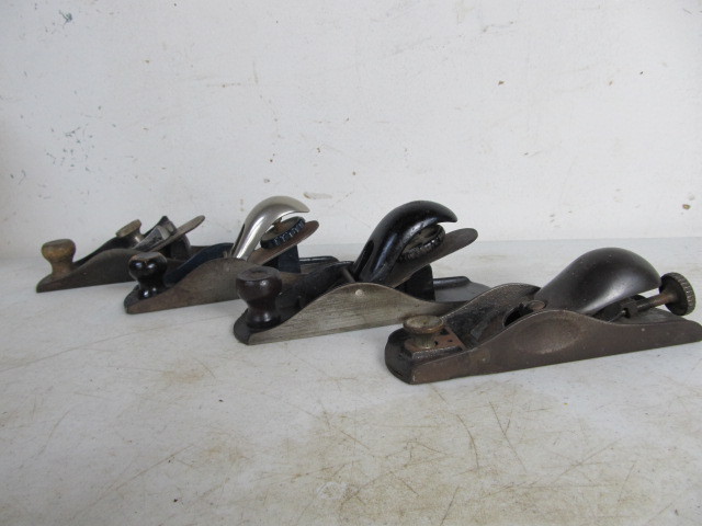 lot 171 image: Vintage Woodworking Planes