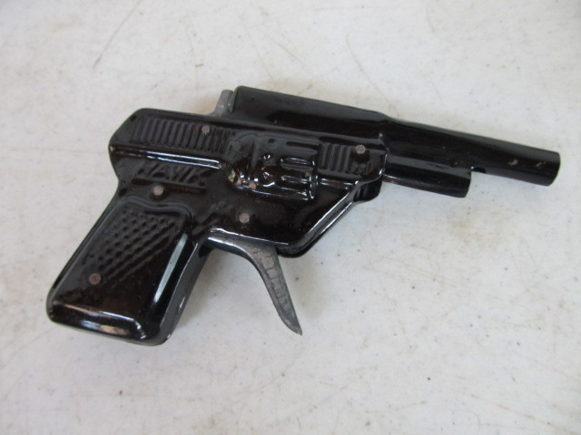 lot 179 image: Group of 5 Vintage Japan HAWK Toy Guns