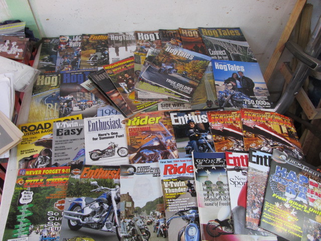 lot 124 image: Harley DavidsonMotorcycle Magazines & Catalogs