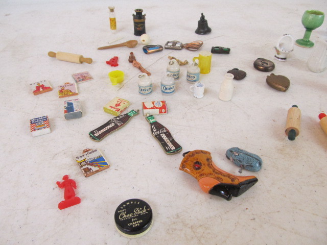 lot 125 image: Large Lot of Assorted Miniatures #1