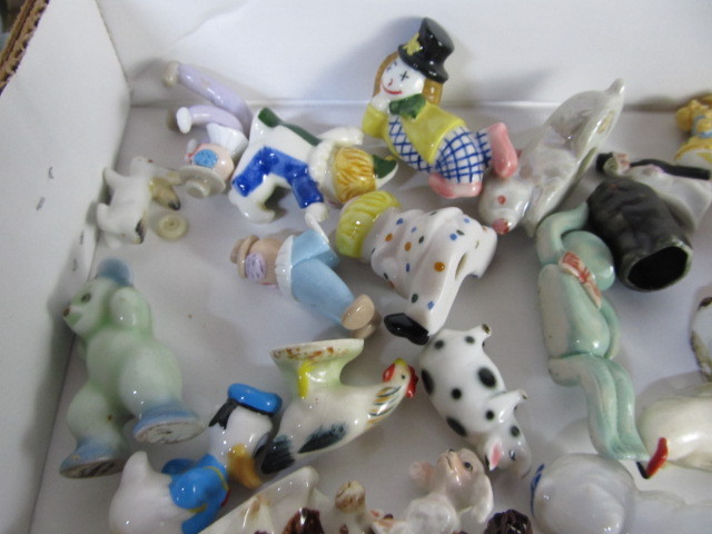 lot 148 image: Large Lot of Vintage etc Miniatures
