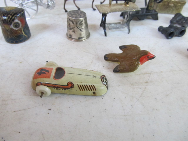 lot 151 image: Large Lot of Vintage etc Miniatures