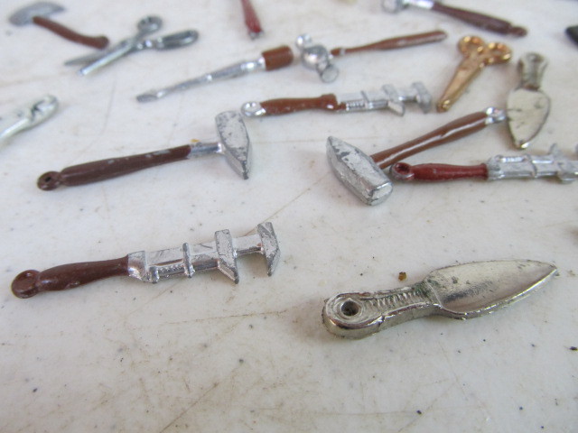 lot 152 image: Large Lot of Vintage Miniature Tools